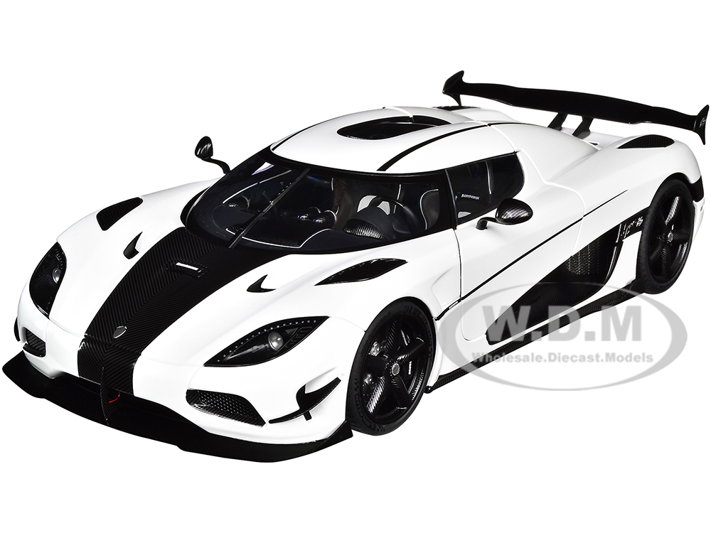 Koenigsegg Agera RS White and Carbon Black 1/18  Model Car by Autoart