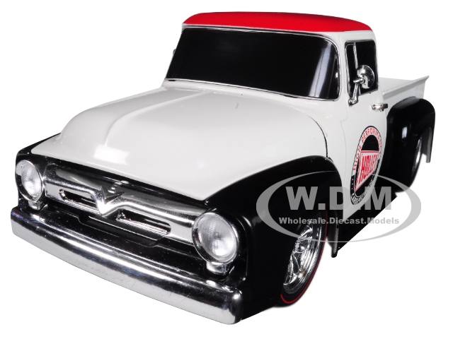 1956 Ford F-100 Pickup Truck 