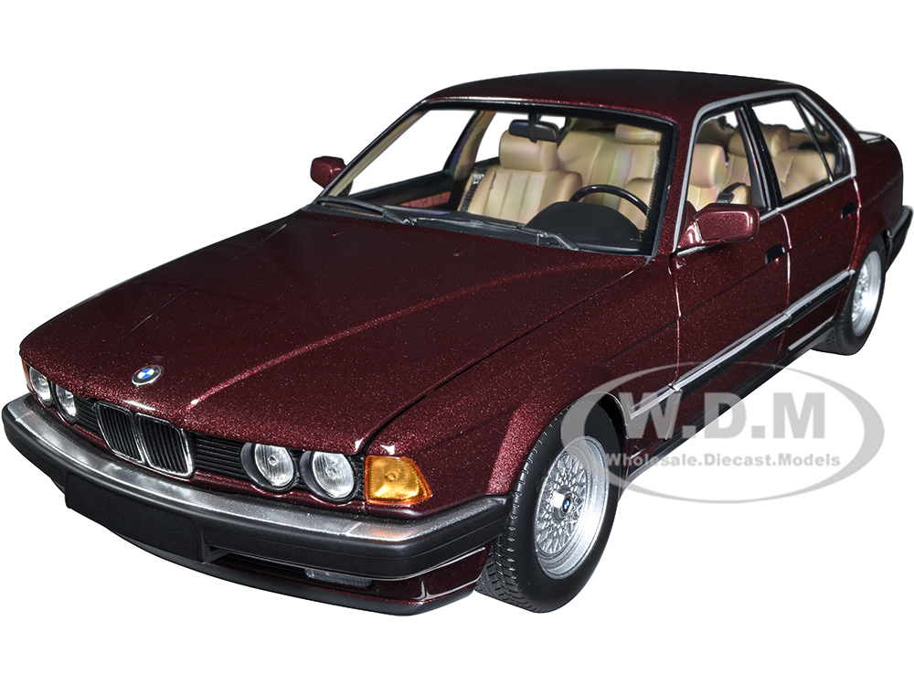 1986 BMW 730i (E32) Dark Red Metallic 1/18 Diecast Model Car by Minichamps