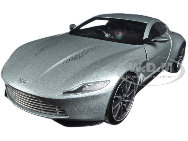 Elite Edition Aston Martin Db10 James Bond 007 From "spectre" Movie 1/18 Diecast Model Car By Hotwheels