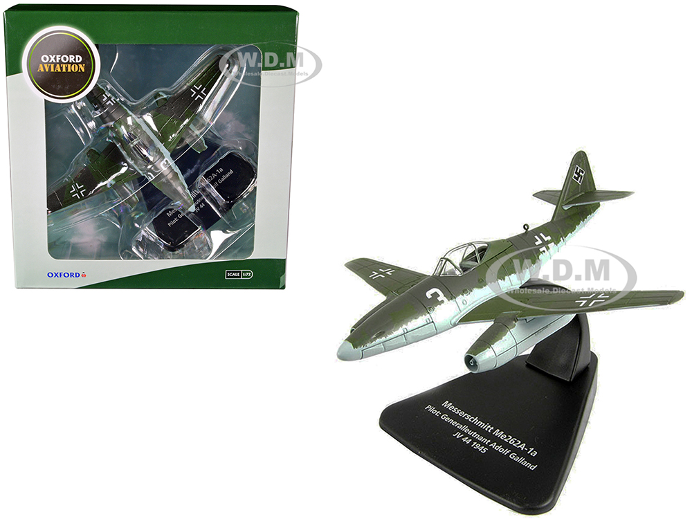 Messerschmitt Me262A-1a Fighter Jet Pilot: Generalleutnant Adolf Galland JV 44 (1945) Oxford Aviation Series 1/72 Diecast Model Airplane by Oxford Diecast