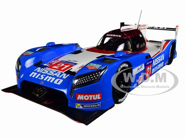 Nissan GT-R LM Nismo Le Mans 2015 T. Matsuda M. Shulzhitskiy L. Ordonez #21 1/18 Model Car by Autoart