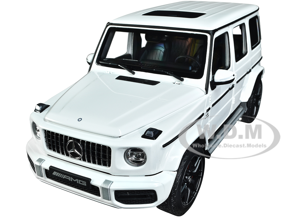 2018 Mercedes-Benz AMG G63 White with Sunroof 1/18 Diecast Model Car by Minichamps