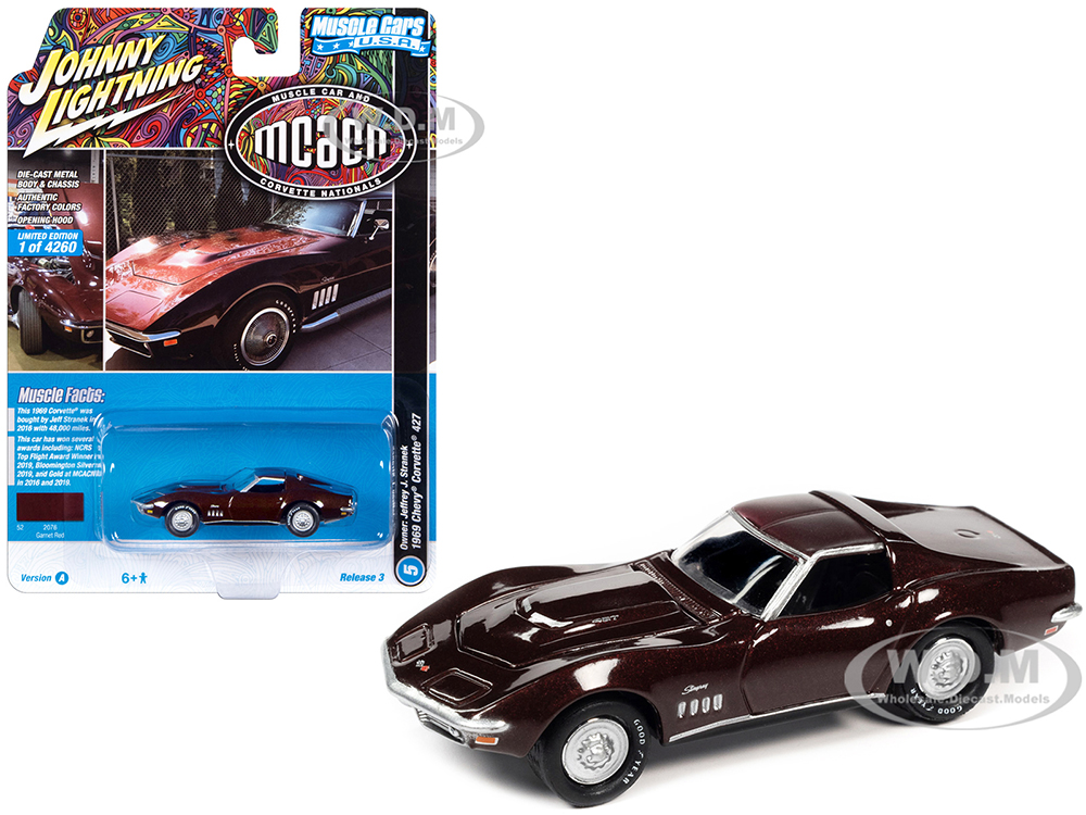 1969 Chevrolet Corvette 427 Garnet Red Metallic MCACN (Muscle Car and Corvette Nationals) Limited Edition to 4260 pieces Worldwide Muscle Cars USA Series 1/64 Diecast Model Car by Johnny Lightning