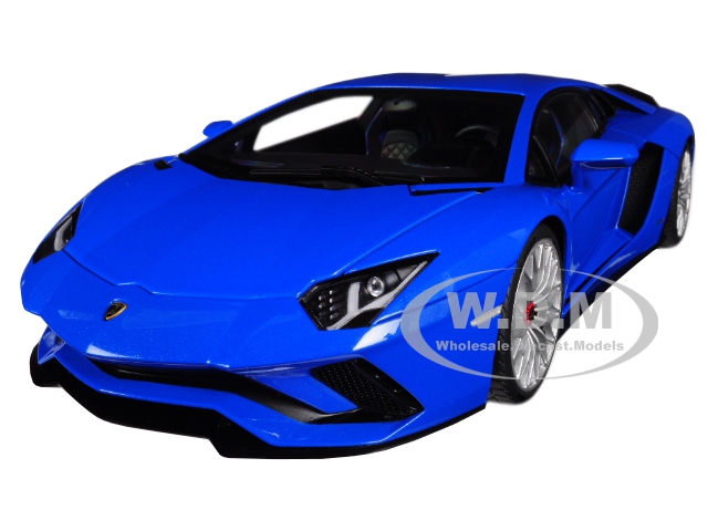 Lamborghini Aventador S Blu Nila/ Pearl Blue 1/18 Model Car By Autoart