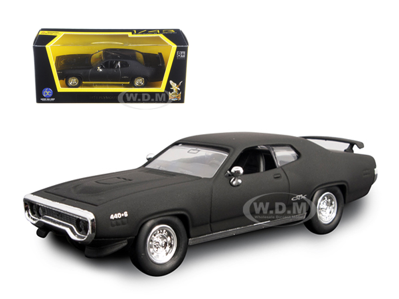 1971 Plymouth Gtx Matt Black 1/43 Diecast Model Car By Road Signature