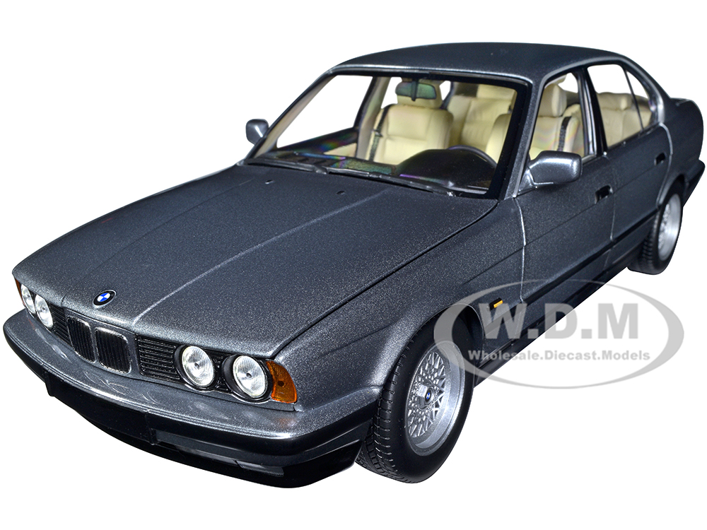 1988 BMW 535i (E34) Gray Metallic 1/18 Diecast Model Car by Minichamps