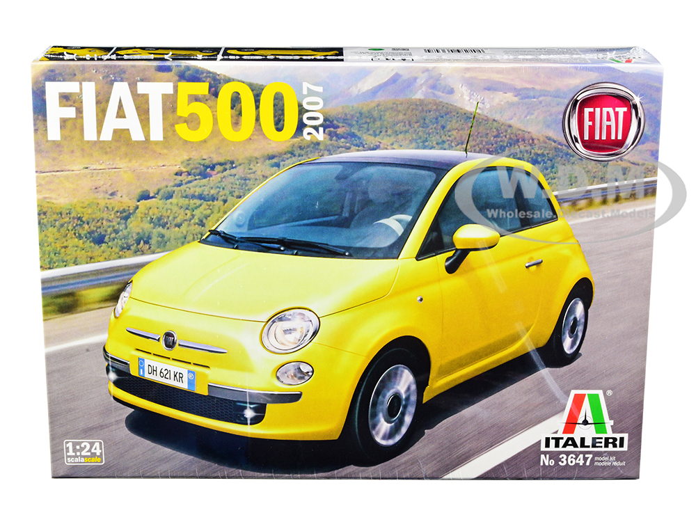 Skill 3 Model Kit 2007 Fiat 500 1/24 Scale Model by Italeri