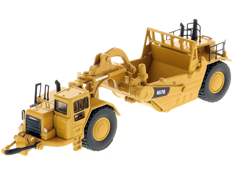 CAT Caterpillar 657G Wheeled Scraper Tractor High Line Series 1/125 Diecast Model by Diecast Masters