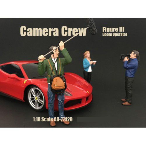 Camera Crew Figure III "Boom Operator" For 118 Scale Models by American Diorama