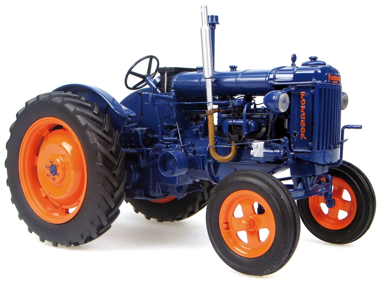 Image of Fordson Major E27N Wide Tractor (Circa 1945-1952) 1/16 Diecast Model by Universal Hobbies