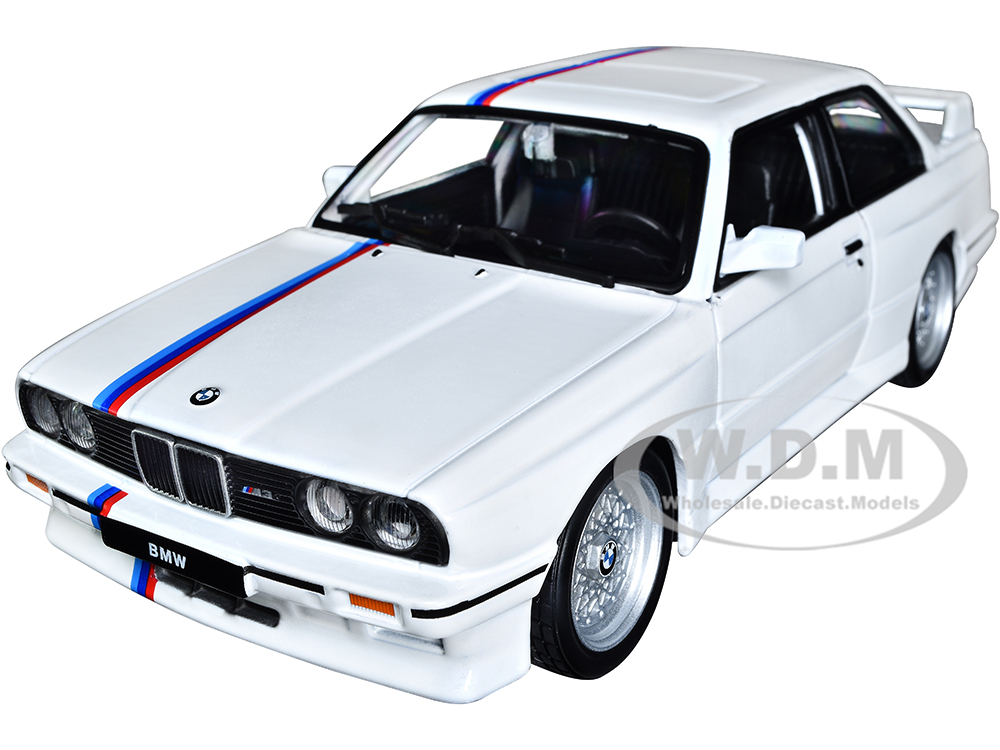 1988 BMW 3 Series M3 E30 White 1/24 Diecast Model Car by Bburago