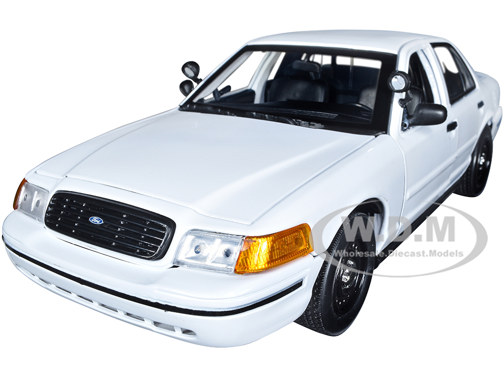 2001 Ford Crown Victoria Police Car Unmarked White "Custom Builders Kit" Series 1/18 Diecast Model Car by Motormax
