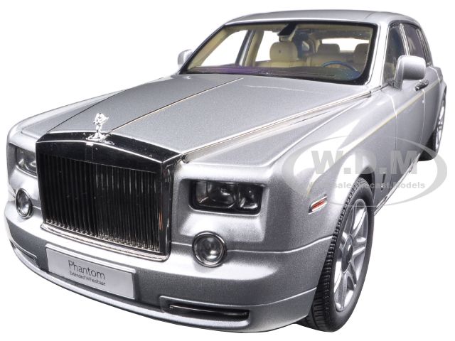 Rolls Royce Phantom Extended Wheelbase Silver 1/18 Diecast Car Model by Kyosho