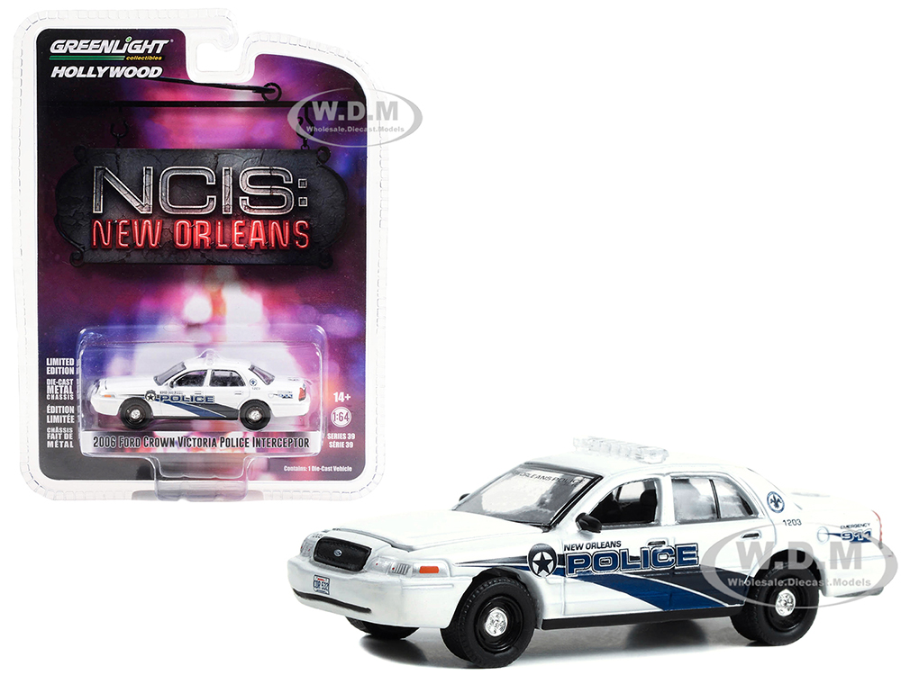2006 Ford Crown Victoria Police Interceptor White "New Orleans Police" "NCIS New Orleans" (2014-2021) TV Series "Hollywood Series" Release 39 1/64 Di
