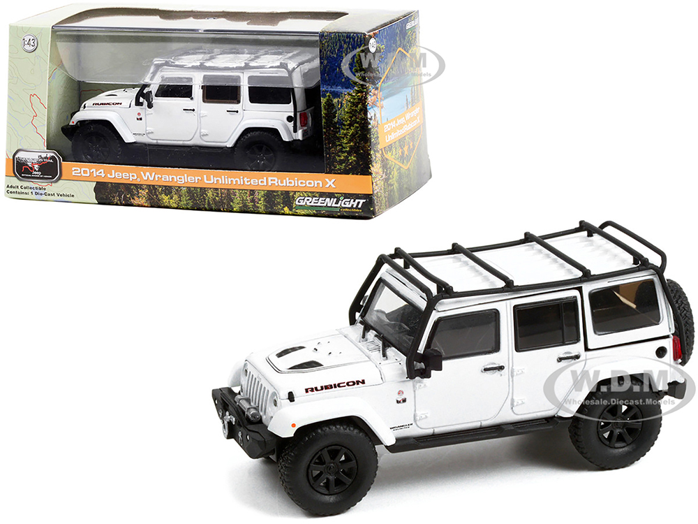 2014 Jeep Wrangler Unlimited Rubicon X Off-Road Bright White Jeep Official Badge of Honor The Rubicon Trail Lake Tahoe California 1/43 Diecast Model Car by Greenlight