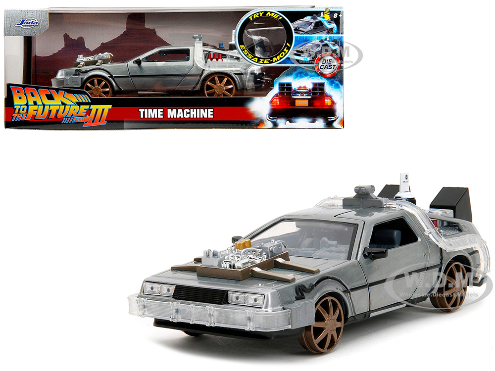 DeLorean Brushed Metal Time Machine (Train Wheel Version) with Lights "Back to the Future Part III" (1990) Movie "Hollywood Rides" Series 1/24 Diecas