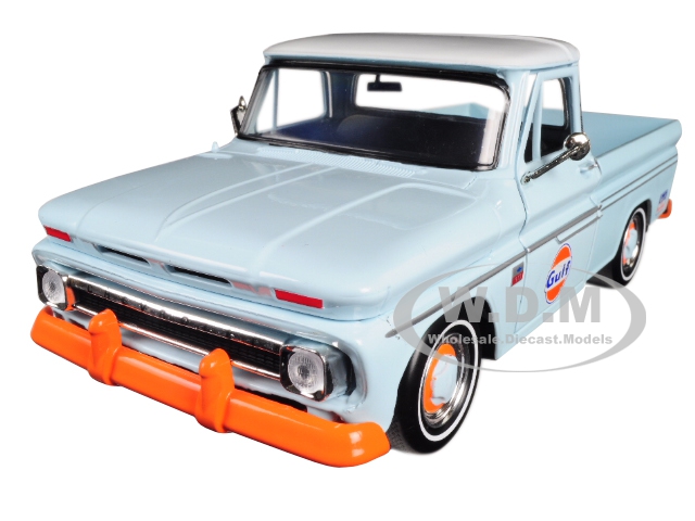 1966 Chevrolet C-10 Fleetside Pickup Truck "gulf" Light Blue With White Top 1/24 Diecast Model Car By Motormax
