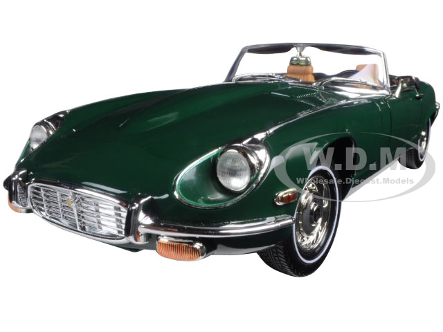 1971 Jaguar E Type Green 1/18 Diecast Model Car By Road Signature