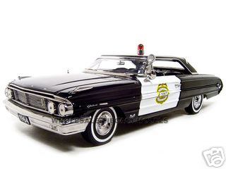 1964 Ford Galaxie 500 Minneapolis Police Car Black 1/18 Diecast Model Car by Sunstar