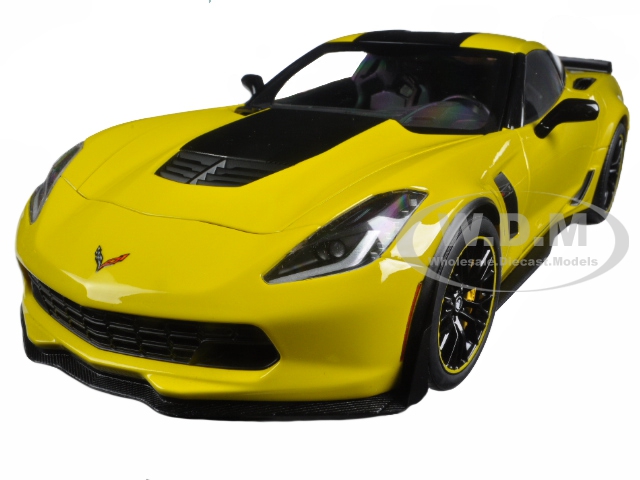 2016 Chevrolet Corvette C7 Z06 C7R Edition Corvette Racing Yellow 1/18 Model Car by Autoart