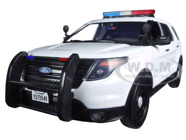 2015 Ford PI Utility Interceptor Police Car With Light Bar Plain White 1/18 Diecast Model Car By Motormax