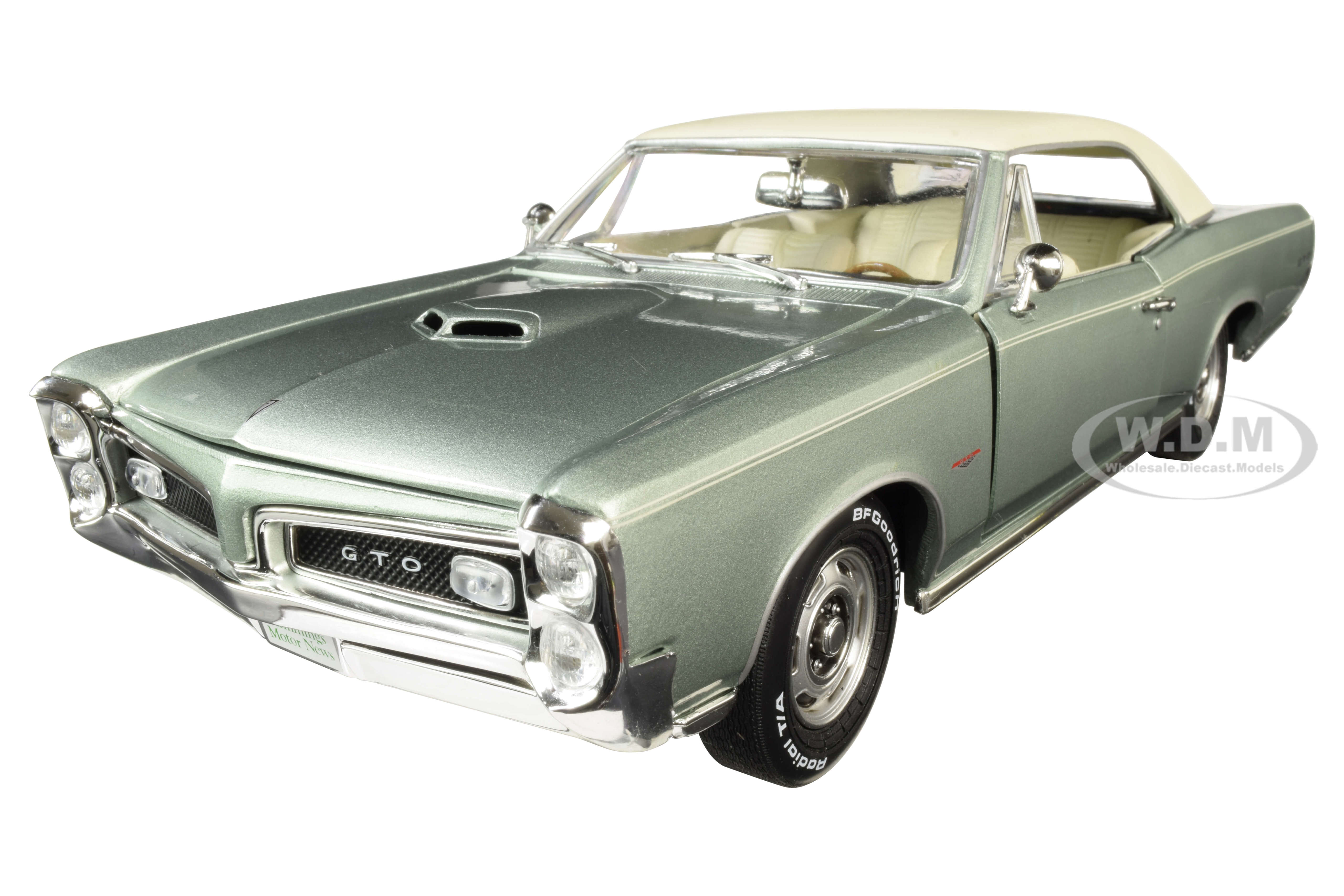 Image of 1966 Pontiac GTO Hardtop Palmetto Green Metallic "Hemmings Motor News" Magazine Cover Car (August 2016) 1/18 Diecast Model Car by Autoworld