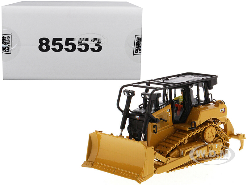CAT Caterpillar D6 Track Type Tractor Dozer with SU Blade and Operator "High Line" Series 1/50 Diecast Model by Diecast Masters