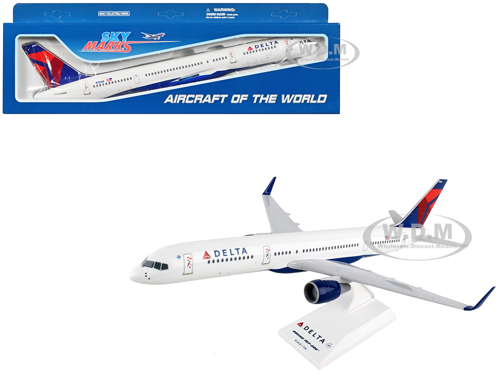 Boeing 757-200 Commercial Aircraft Delta Air Lines (N704X) White with Red and Blue Tail (Snap-Fit) 1/150 Plastic Model by Skymarks