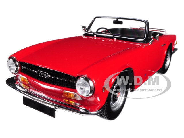 1969 Triumph TR6 Right-hand Drive Convertible Red Limited Edition to 500 pieces Worldwide 1/18 Diecast Model Car by Minichamps