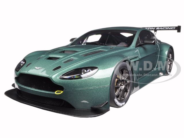 Image of 2013 Aston Martin Vantage V12 GT3 Green 1/18 Model Car by Autoart