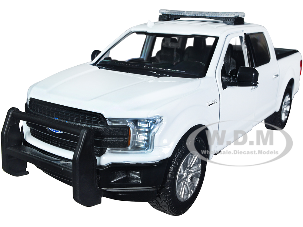 2019 Ford F-150 Lariat Crew Cab Pickup Truck Unmarked Plain White Law Enforcement and Public Service Series 1/24 Diecast Model Car by Motormax