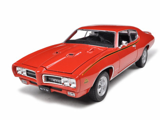 2006 gto diecast