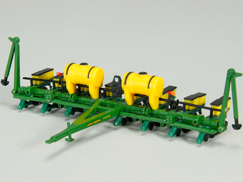 John Deere 1984 7200 8 Row Maxemerge Planter with Fertilizer Tanks 1/64 Diecast Model by Speccast
