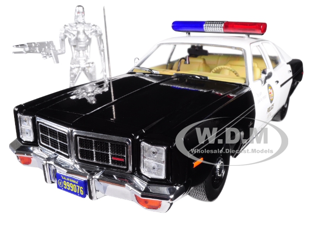 1977 Dodge Monaco Metropolitan Police with T-800 Endoskeleton Figurine The Terminator (1984) Movie 1/18 Diecast Model Car by Greenlight