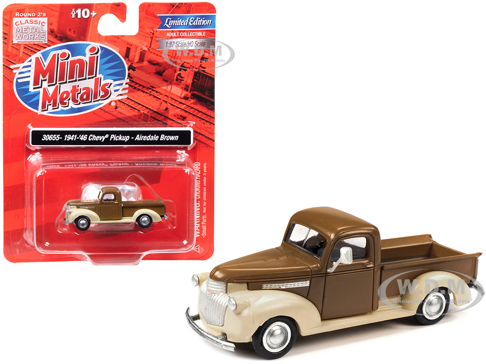 1941-1946 Chevrolet Pickup Truck Airedale Brown and Beige 1/87 (HO) Scale Model by Classic Metal Works
