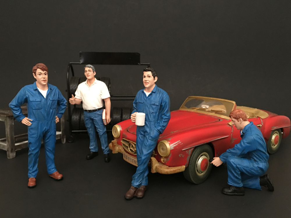 "Mechanics" 4 piece Figurine Set for 1/24 Scale Models by American Diorama