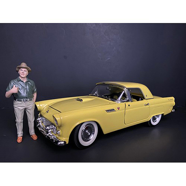 "weekend Car Show" Figurine Viii For 1/24 Scale Models By American Diorama