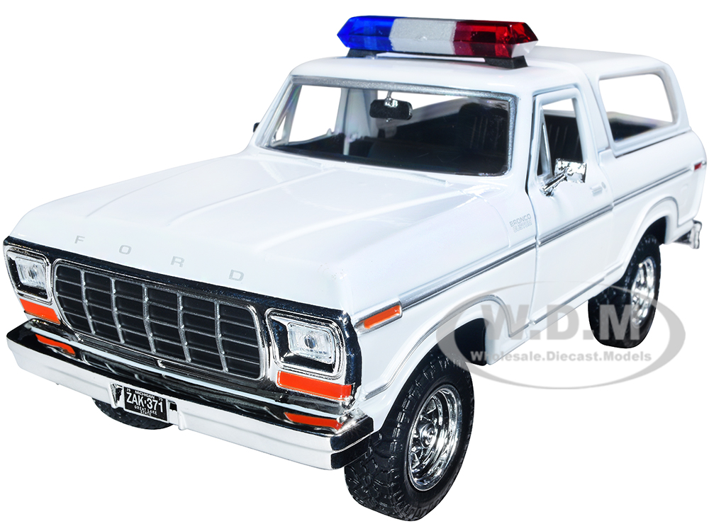 1978 Ford Bronco Police Car Unmarked White "Law Enforcement and Public Service" Series 1/24 Diecast Model Car by Motormax