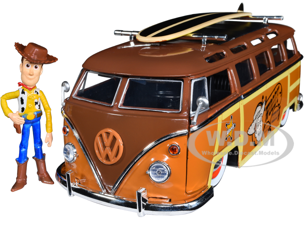 Volkswagen T1 Bus Brown with Graphics "Sheriff Woody" and Woody Diecast Figure and Surfboard "Toy Story" (1995) Movie "Hollywood Rides" Series 1/24 D