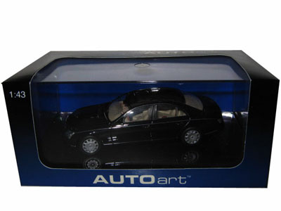 Image of Maybach 57 Caspian Black Chromafl Air 1/43 Diecast Car Model by Autoart