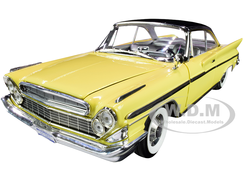 1961 DeSoto Adventurer Yellow with Black Top 1/18 Diecast Model Car by Road Signature
