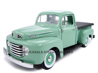 1948 Ford F1 Pickup Truck Green 1/18 Diecast Model Car by Road Signature