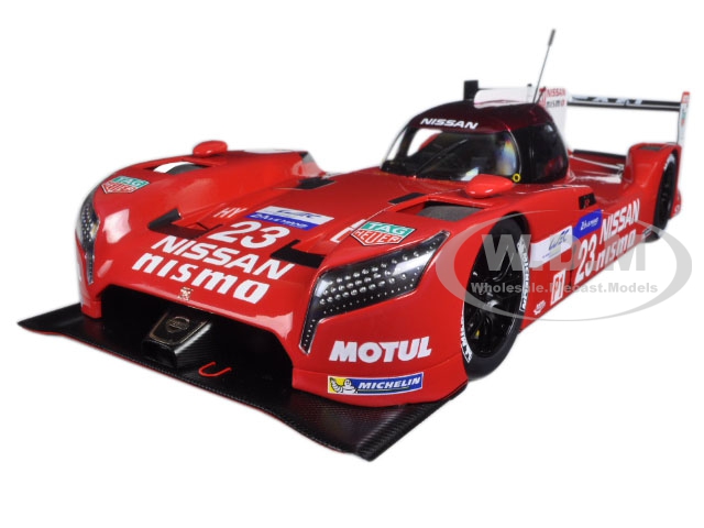 Nissan GT-R LM Nismo Le Mans 2015 O. Pla J. Mardenborough M. Chilton 23 1/18 Model Car by Autoart