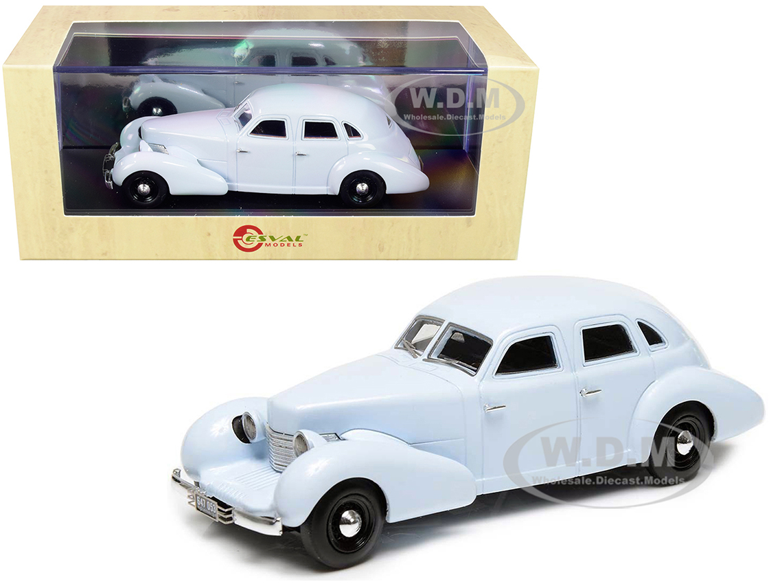 1934 Duesenberg Sedan by A.H. Walker (Open Lights) Gray Limited Edition to 250 pieces Worldwide 1/43 Model Car by Esval Models
