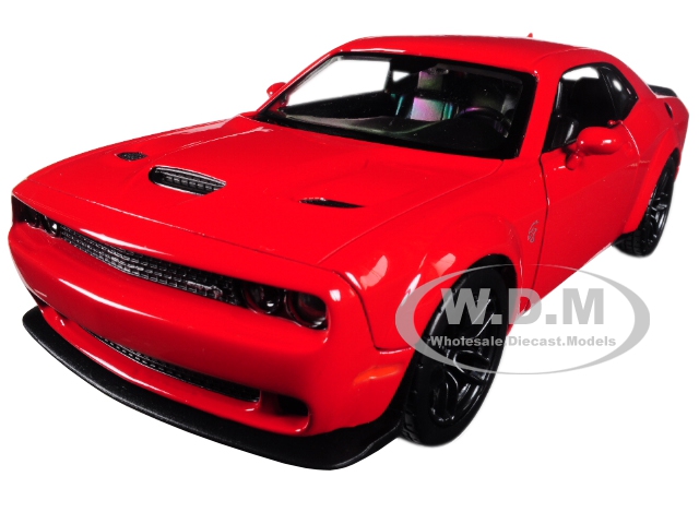 2018 Dodge Challenger SRT Hellcat Widebody Red 1/24 Diecast Model Car by Motormax