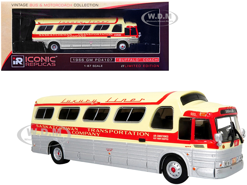 1966 GM PD4107 "Buffalo" Coach Bus "Saskatchewan Transportation Company" Destination Saskatoon (Canada) "Vintage Bus &amp; Motorcoach Collection" 1/8