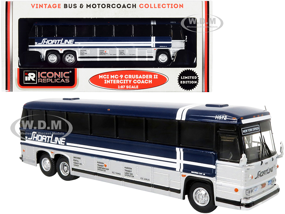 1980 MCI MC-9 Crusader II Intercity Coach Bus "New York Express" "Short Line Bus Company" "Vintage Bus &amp; Motorcoach Collection" 1/87 (HO) Diecast