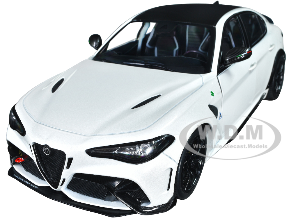 2022 Alfa Romeo Guilia GTA Blanco Trofeo White Metallic With Carbon Top 1/18 Diecast Model Car By Solido