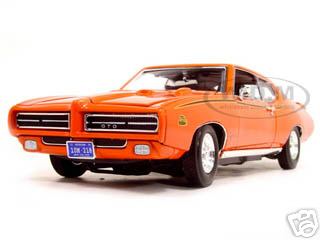 1969 Pontiac GTO Judge Orange 1/18 Diecast Model Car by Motormax